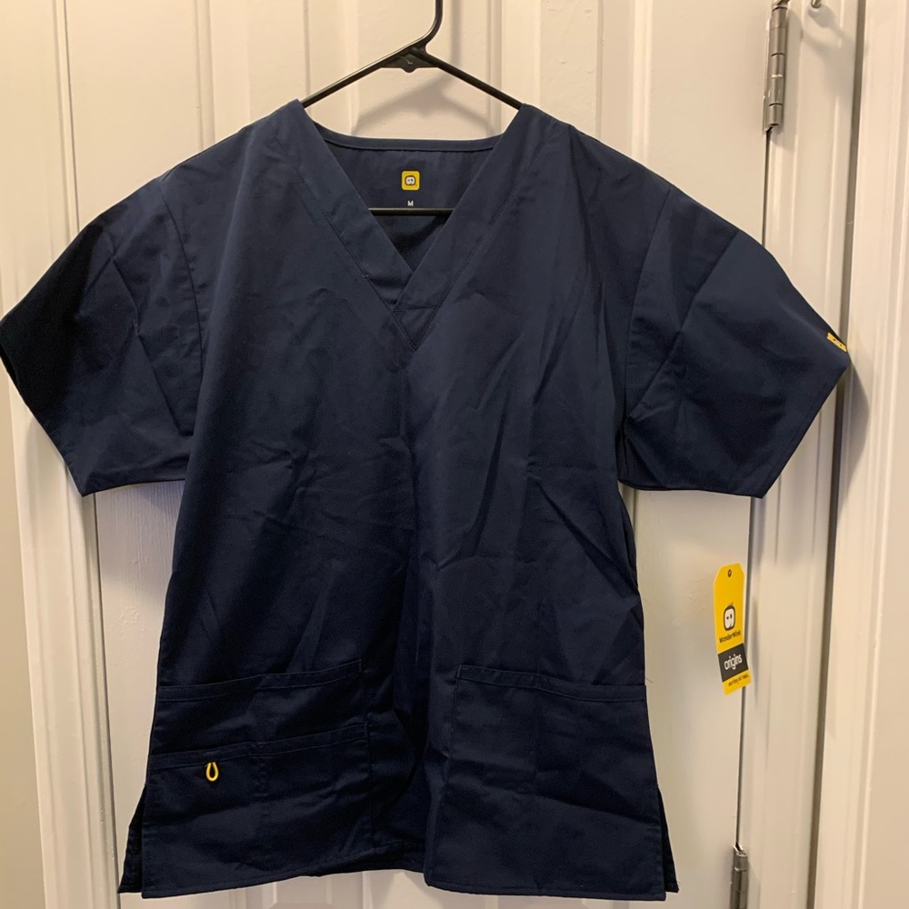 NWT Navy Wonderwink scrubs